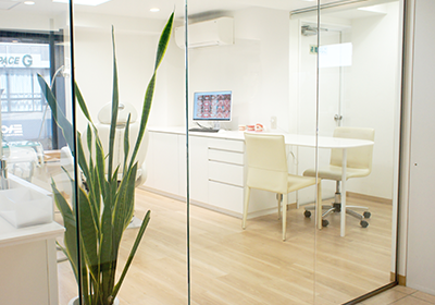 吉祥寺駅 北口・吉祥寺エル矯正歯科・初診相談